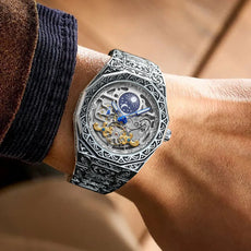 THE SIGNATURE SKELETON AUTOMATIC